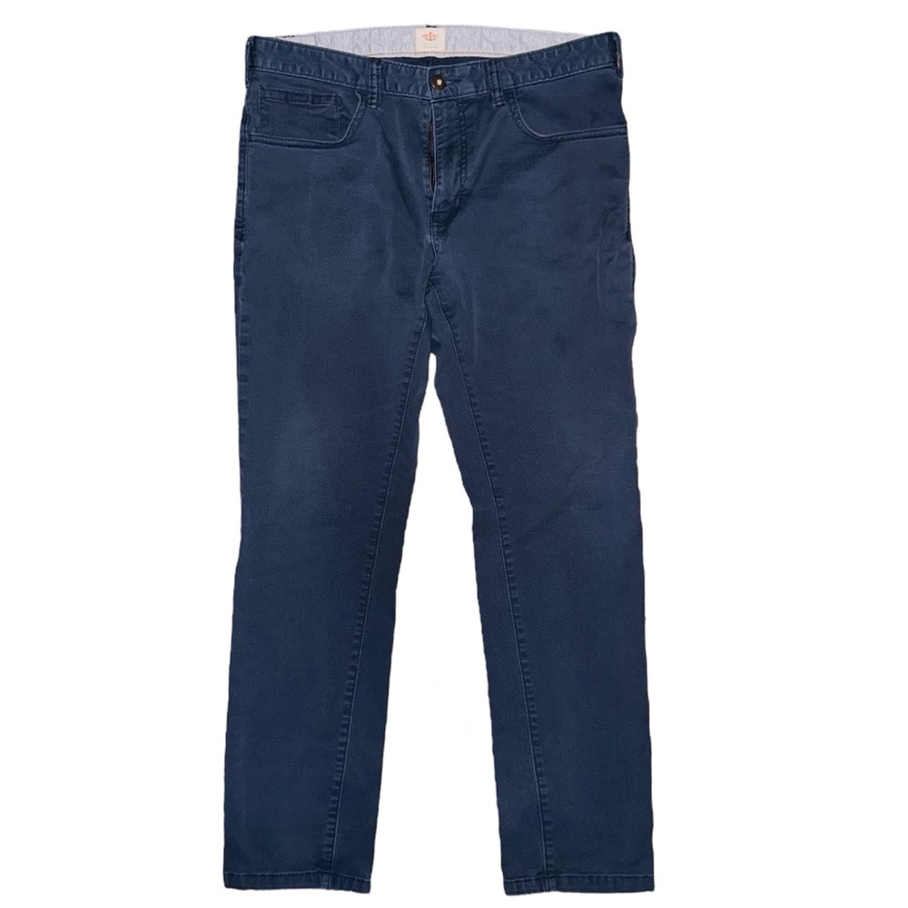Dockers Straight Leg Pants In Navy // 34x32